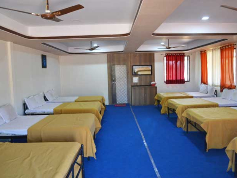 Prakriti Agro Farm Resort,a Dormitory