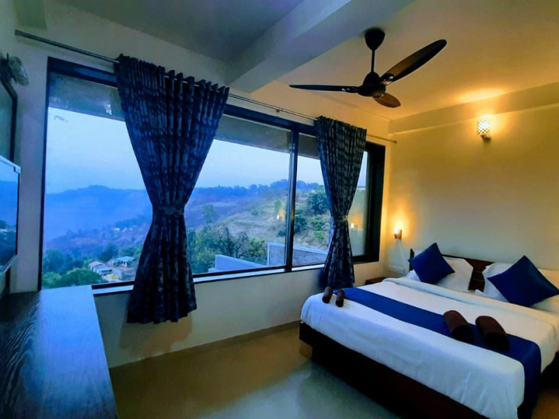 Athavan Villa,a 5BHK Valley View Villa