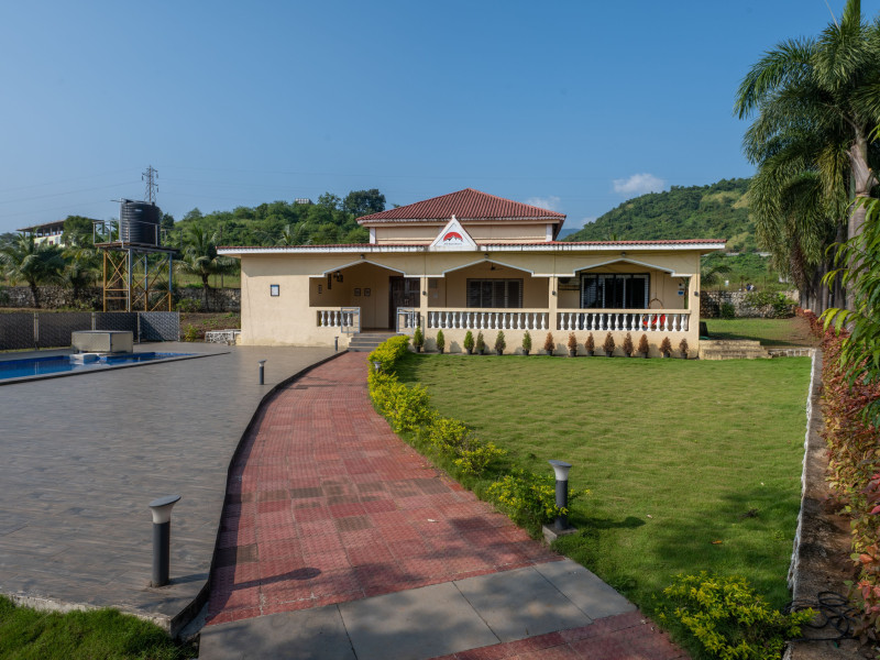 Hill Rock Resort and Villas,a 4BHK Red Roof Villa with private pool